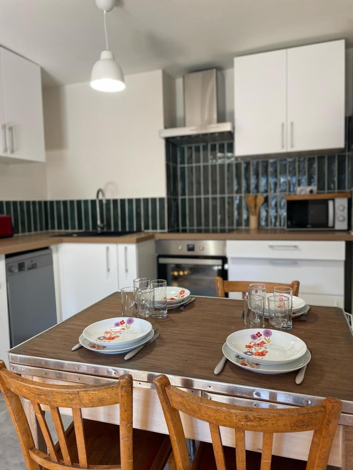 Les Appartements D'Albertine - Clemence Bourges Exterior foto